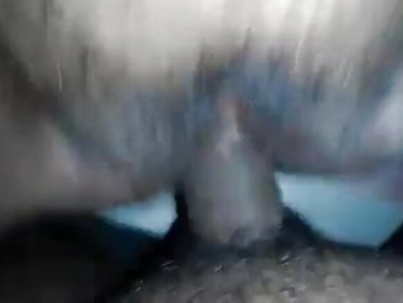 देसी बीवी को चुदवाया जा रहा है मेरी सेक्सी मूवी बीवी का गांड चुदाई