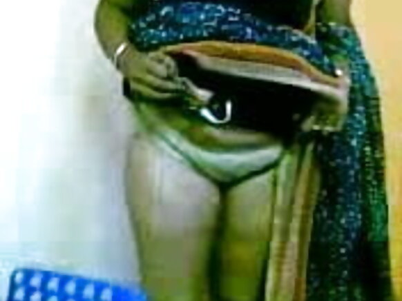 आंटी इंडिया लिटिल चाइल्ड सेक्सी मूवी 1226 आंटी