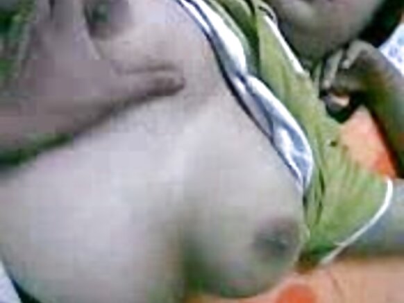 भारतीय हिंदी मूवी सेक्सी दुल्हिन स्कर्ट के साथ स्कर्ट