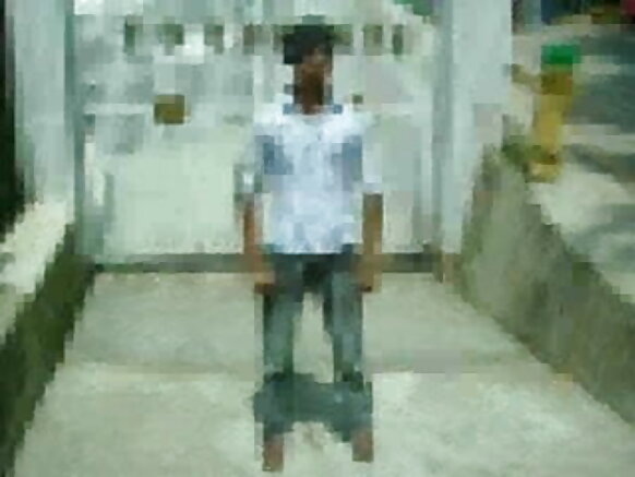 आयशा आयशा तकिया बंगला सेक्सी खान