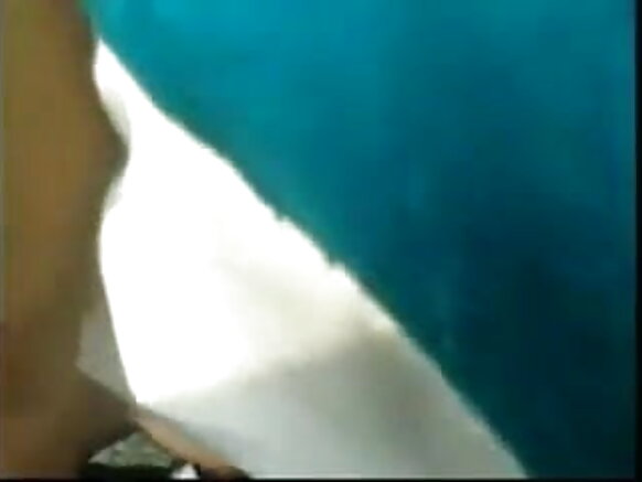 पड़ोसी बांग्लादेशी नौकरानी के साथ बड़े स्तन आउटडोर सेक्स हिंदी सेक्सी बीएफ फिल्म