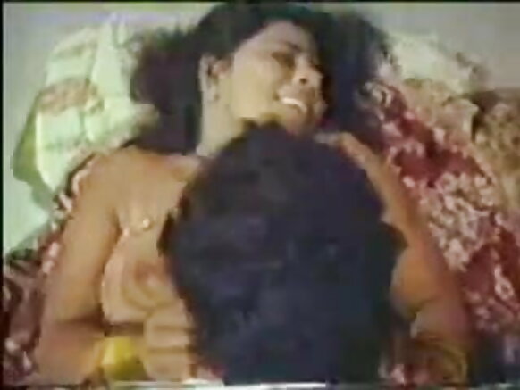 मल्लू हिंदी सेक्सी मूवी वीडियो नौकरानी सेक्स सॉफ्टकोर सेक्स