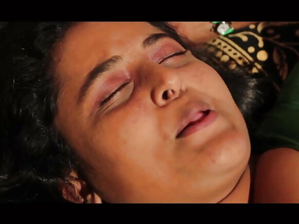 टेलर टेलर सेक्सी मूवी कॉम