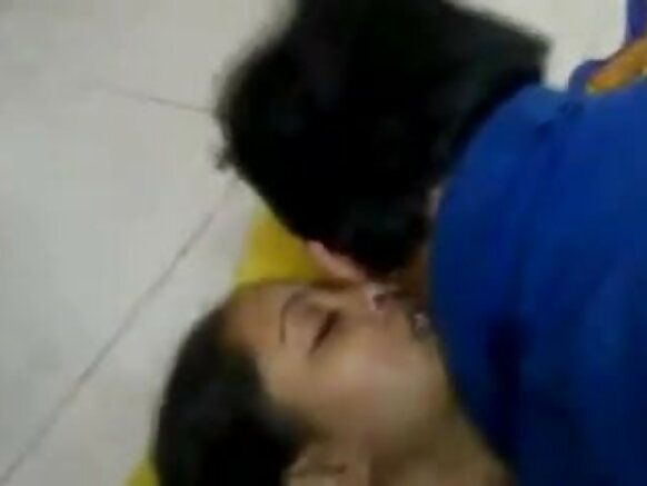 लिंडा देसी चुदाई गर्लफ्रेंड देसी सेक्सी मूवी अंग्रेजी में