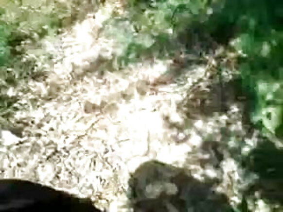 जवान लड़की के साथ अद्भुत स्तन से दक्षिण भारत भारतीय चाची दे रही मुखमैथुन बाहर