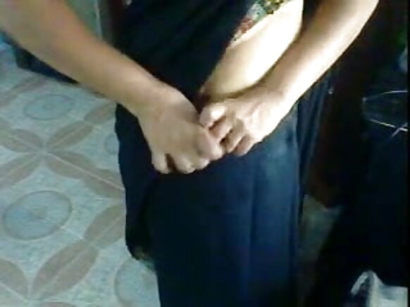 आंटी इंडिया आंटी इंडिया 1256 सेक्सी फुल एचडी माईन