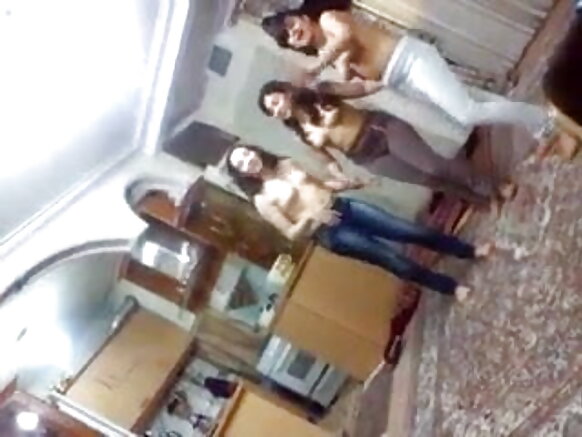 भारतीय लड़कियाँ बिना फास्टनर के नाच new hindi hd indian sex film