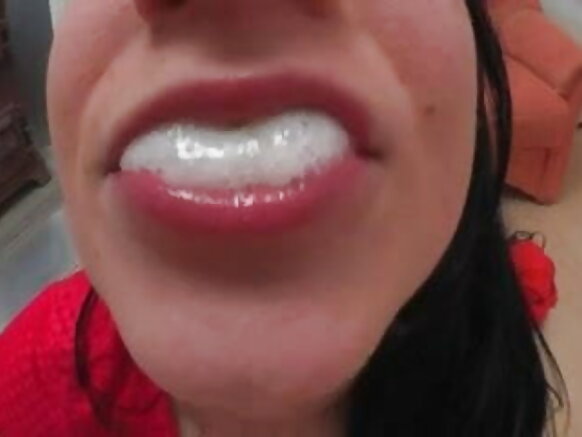 जर्मन शौकिया बेब शौकिया एनीमा सह एनीमा प्राप्त करत है