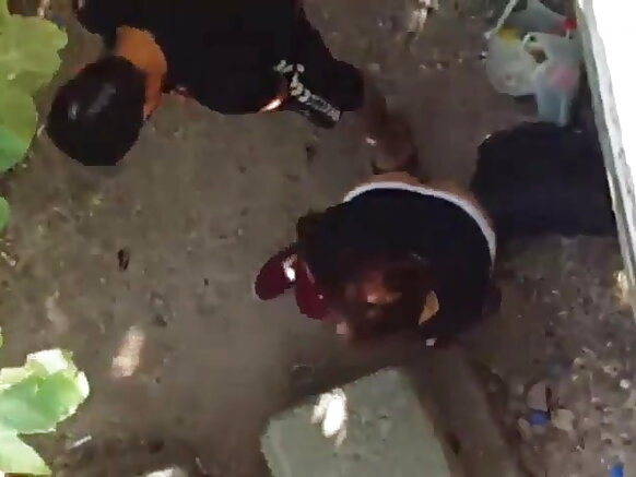 सेक्सी हिन्दी फंसे मूवी ट्रैप