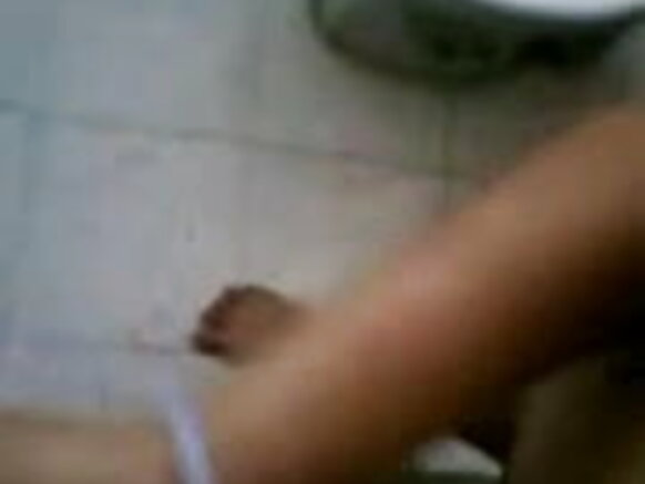 उत्तर भारत से खूबसूरत संचिका लड़की अपने सेक्सी मूवी प्लेयर बूब्स बीएफ का आनंद लिया