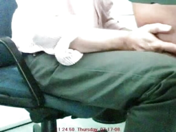 हिंदी आफिस लड़की का ऑफिस लड़की सेक्सी मानसी बॉस केबिन 15 में एक कुर्सी पर चुदाई