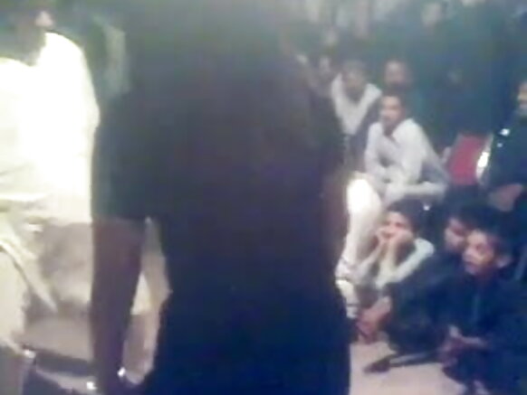 सेक्सी पाकी सेक्सी मूवी गुजराती मुजरा के साथ पाकी पोला