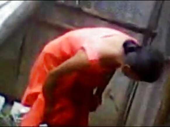 नवा पड़ोसी सेक्सी हिंदी चाल गिरा बाथ3