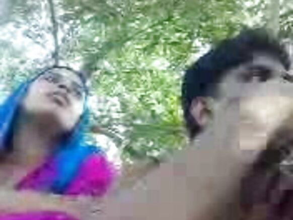 देसी पार्किंग आंटी मैनुअल जॉब इन पार्क फोटो सेक्सी हिंदी फोटो मूवी