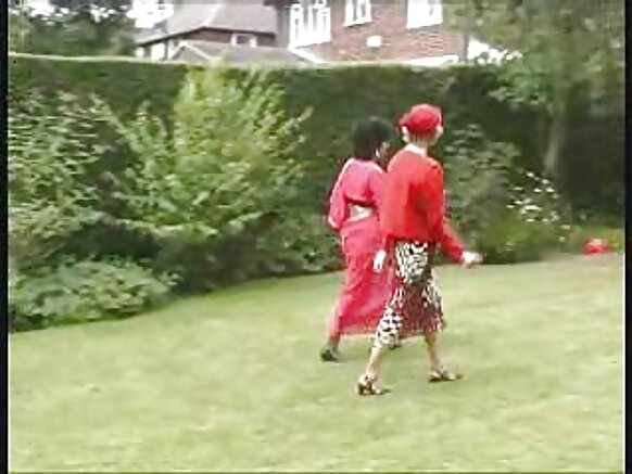 होली और पमिन्द्रा का सेक्सी चाहिए मूवी