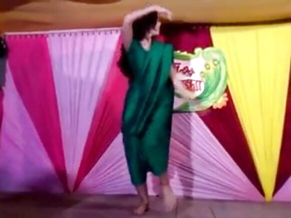 महिया माही मेरी बेस्ट फ्रेंड ओपन सेक्सी फिल्म वीडियो (फिल्म एक्ट्रेस बंगला देसी मेरी देसी)