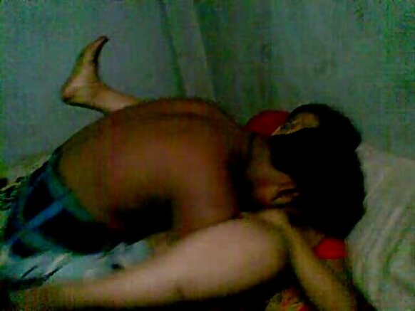 उत्कीर्ण और सेक्सी हिन्दी कमबख्त जोड़ी के साथ एक पूरा उड़ा दोस्त