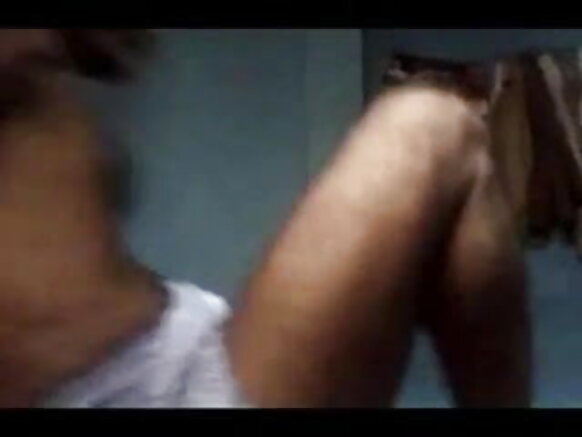 हिंदी सेक्सी घर का मालिक hd वीडियो फिल्म बूब्स