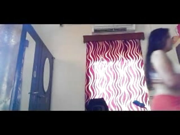 भारत आंटी हॉलीवुड सेक्सी मूवी एचडी आंटी 1211