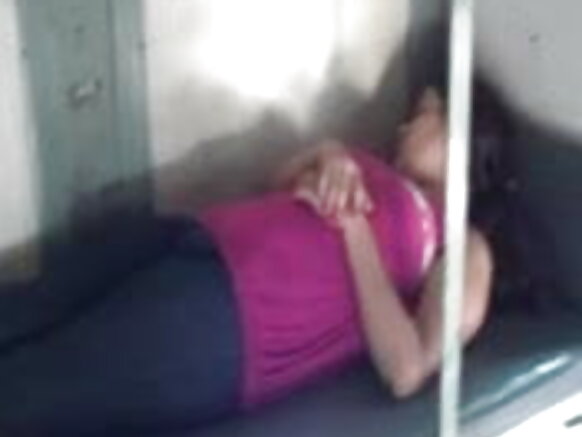 मोर प्रेमिका 2 प्रेमिका ट्रेन मा-2 सेक्सी फुल एचडी मूवी सेक्सी फुल एचडी