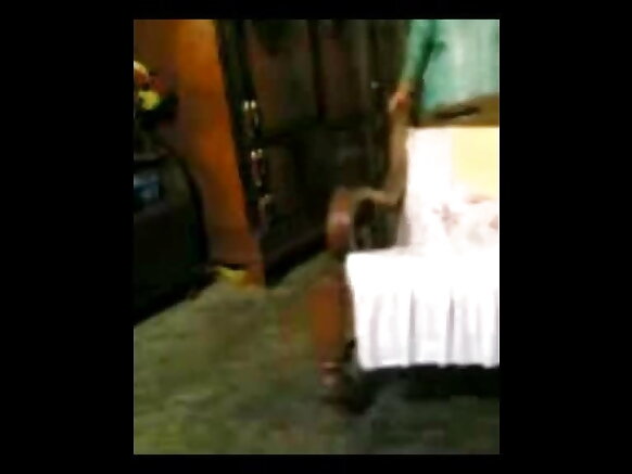 पाकी पठान बेबे (कृपया एक सेक्सी अल पश्तो मूवी वीडियो का अनुवाद करें) कोई भी