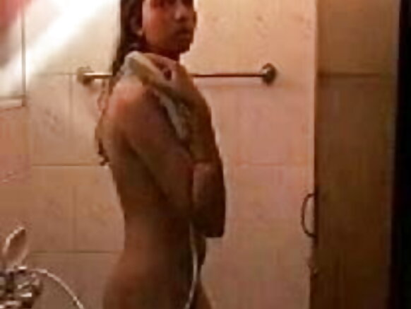 भारत भारत बेलेजास किन्नर सेक्सी मूवी हिडन ब्यूटी शावर