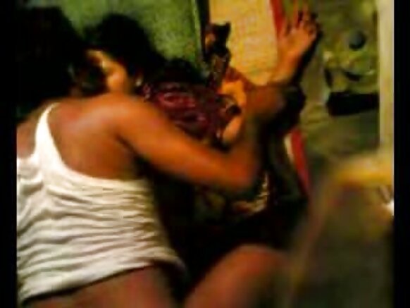 देसी जोड़ा छुपा कैमरा सेक्स सेक्सी सेक्सी मूवी नग्न मूवी