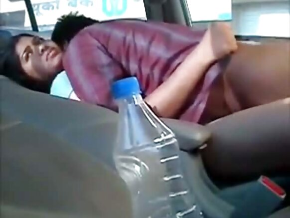 देखि सेक्सी मूवी और चुदाई सबके लिए अपने कार बफ में हिंदी में