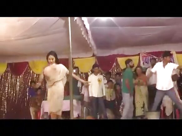 नग्न अंग्रेजी डांस सेक्सी मूवी एचडी नग्न