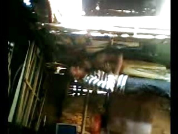 सेक्सी गाँव कि लडकी का सेक्स विडियो अंग्रेजी में पड़ोसी शहर के लडकी के साथ