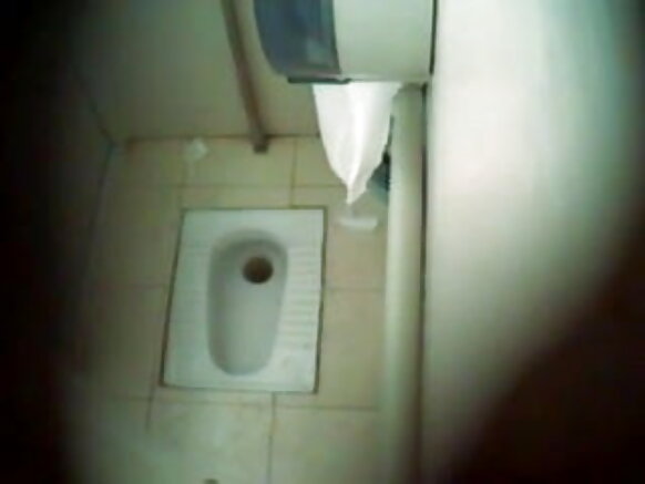 देसी इंडियानो बी द बाथ हिडन हिडन चैम्बर पोर्ट बीएफ सेक्सी मूवी