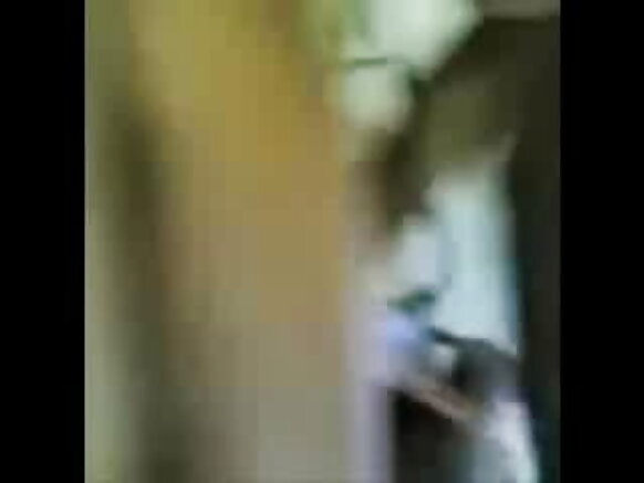 सेक्सी और हॉट दक्षिणी भारतीय बीएफ नर्स आंटी सेक्सी माइन कंडोम का उपयोग करके अपने प्रेमी के साथ सेक्स कर रही है