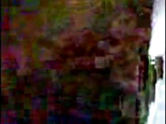 22 बीएफ सेक्सी मूवी एचडी मूवी फिंगरिंग आंटी चूत और बीजे आंटी हॉट बूब्स