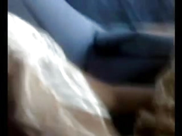 मजेदार बीएफ सेक्सी मूवी कार बड़े पीछे पीछे छूट के साथ