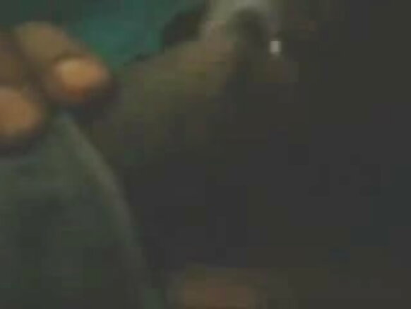 साड़ी बड़े स्तन नीले सेक्सी छवि नीली