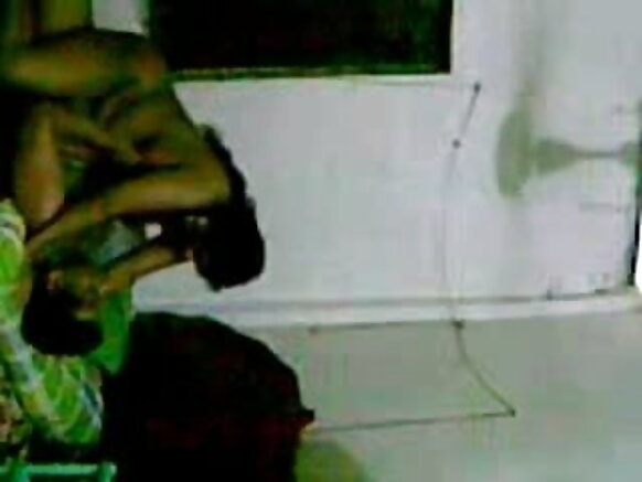 बंगाली हिंदी सेक्सी लोग हिन्दी बंगाली आंटी आर्मी में