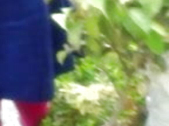 लड़की देसी बंगाली एक विशाल सेक्सी मूवी वीडियो में अपनी गांड दिखाती है