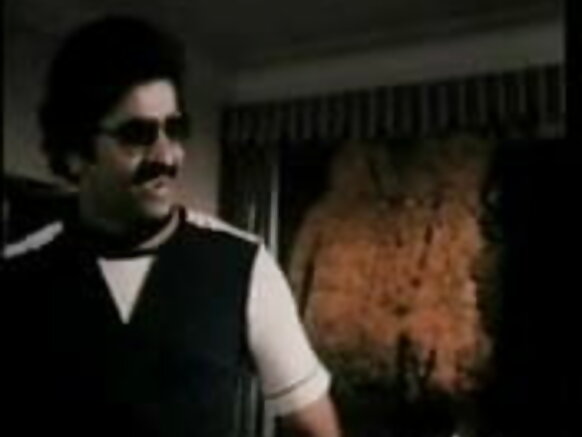 मचलती सेक्सी मूवी सेक्सी जवानी मूवी इमेज (6) - जे पी एस पी एल