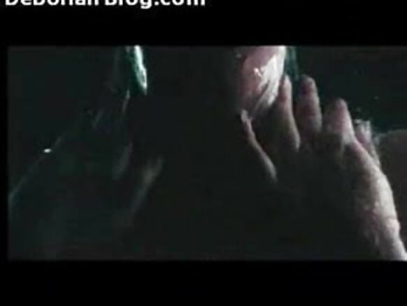 बॉलीवुड भारतीय महिलाएं बौछार देख रही बॉलीवुड सेक्सी मूवी