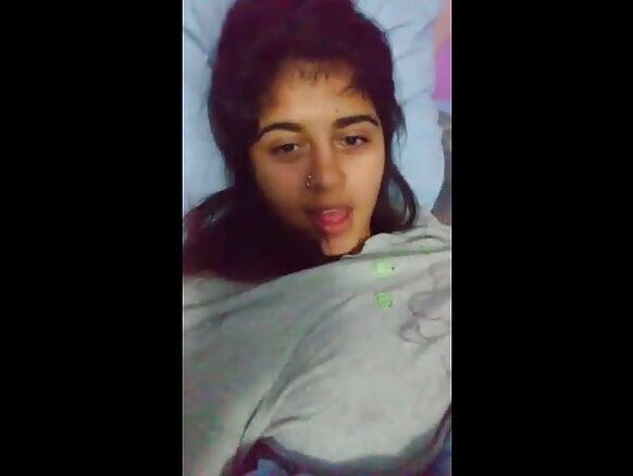 देसी बहुत किशोर संचिका किशोर एक सेक्सी गर्म छवि hd