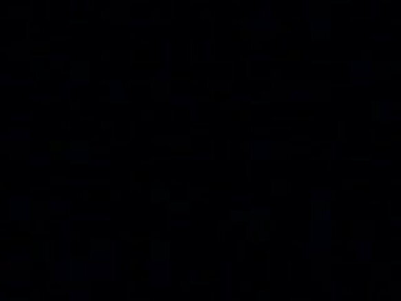 मामी को नहाते समय एक सेक्सी मूवी हिंदी में दिखाओ...बड़ा पीठ का हिस्सा