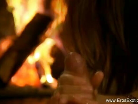 मोरेना इंडिया MILF सही मुखमैथुन पारदर्शी नीला वीडियो देत है