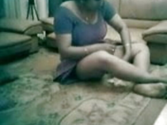 बंगला देसी स्कूली छात्रा बड़े स्तन के साथ टीचर हिंदी सेक्सी मूवी hd