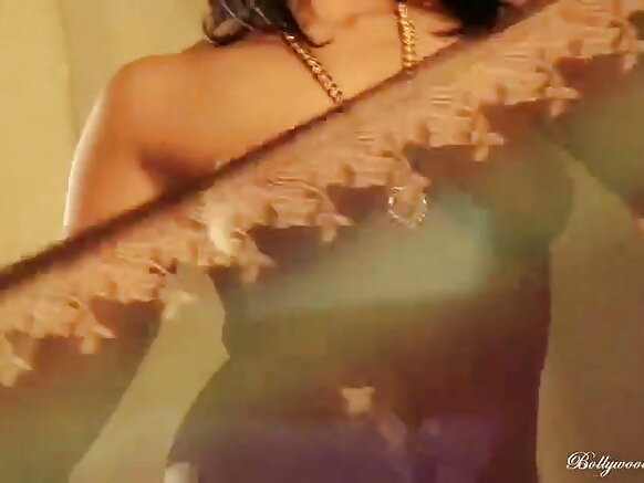 इंडियन सेक्सी इंग्लिश गर्ल्स वीडियो बैलेरीना मूवी