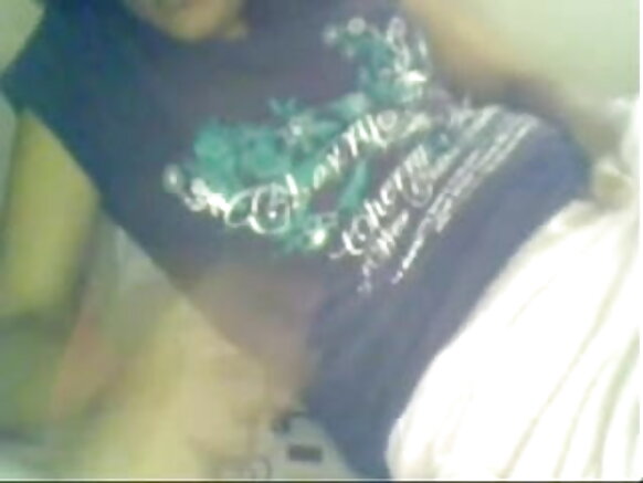 सेक्सी भारत अंग्रेजी वेबकैम पर खेल रहा है सेक्सी मूवी हाई डेफिनिशन सेक्सी वेबकैम