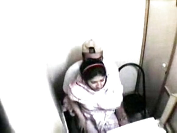 ले सेक्सी वीडियो फिल्म शो गुइग्नोलो 2