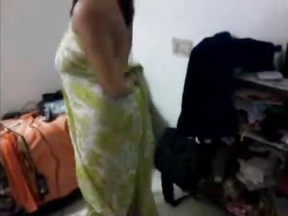 बहुत बड़े स्तन के साथ जबरदस्त सेक्सी नेचुरल गुजराती मूवी