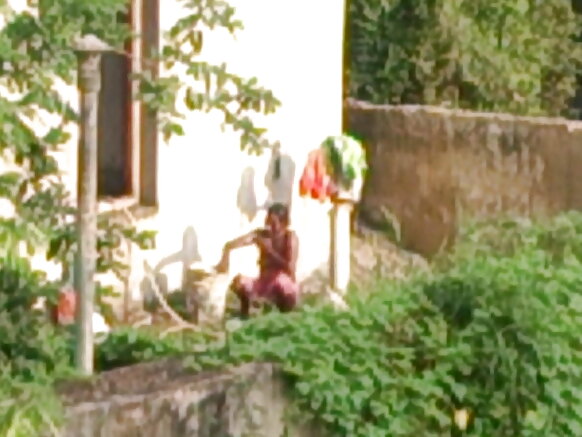 भारत चाची सेक्सी सेक्सी मूवी हिन्दी मूवी भारत नंगी चाची बाथरूम