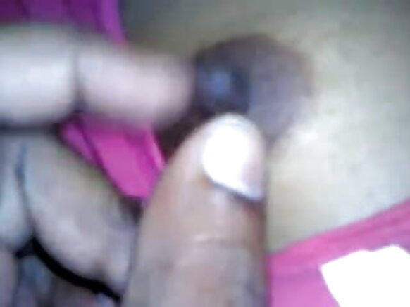 श्री कि सेक्सी मूवी आंटी लंका आंटी के साथ