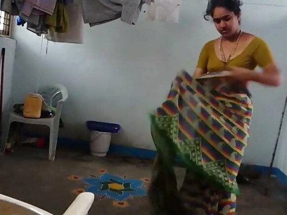 भारत हिंदी ब्लू फिल्म आंटी सुनीता 4 आंटी के साथ